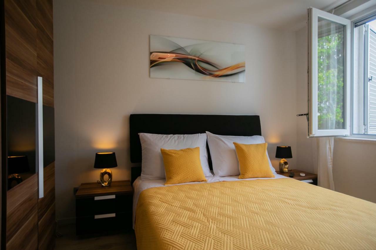 Centrale Apartment Split Bagian luar foto